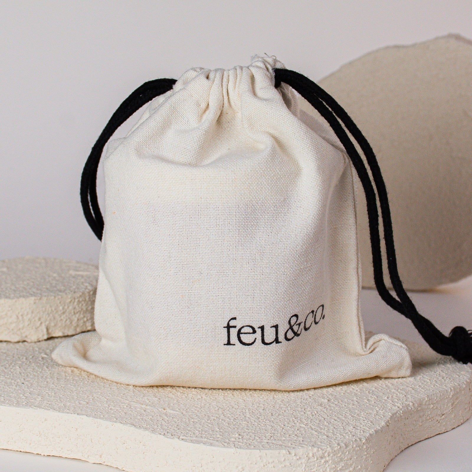 Candle - Cedar Wood 8oz